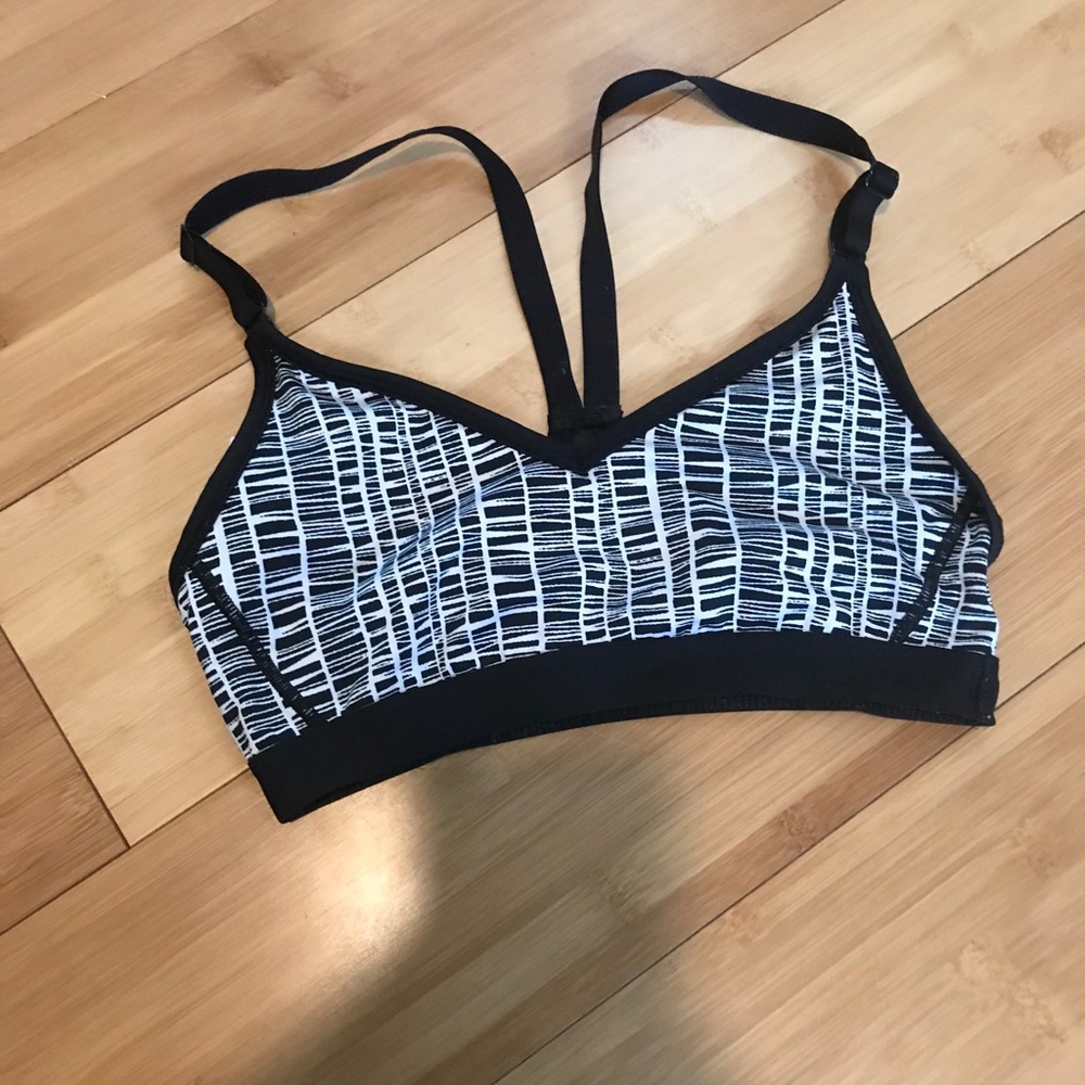 Victoria Secret Sports Bra